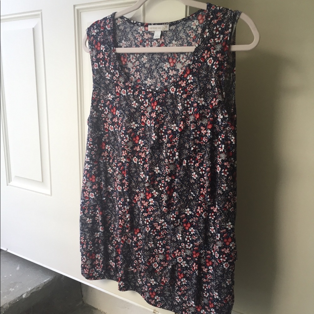 Adorable Navy floral tiered ruffle sleeveless top